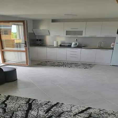 Home, 3 Bedrooms, Fishing Pond, Sauna Dom wakacyjny