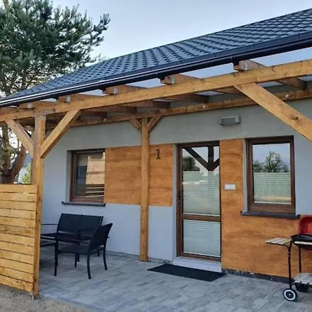 Home, 3 Bedrooms, Fishing Pond, Sauna Wodnica (Pomerania)