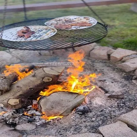 Dom wakacyjny Home, 3 Bedrooms, Fishing Pond, Sauna