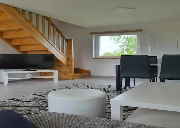 Home, 3 Bedrooms, Fishing Pond, Sauna