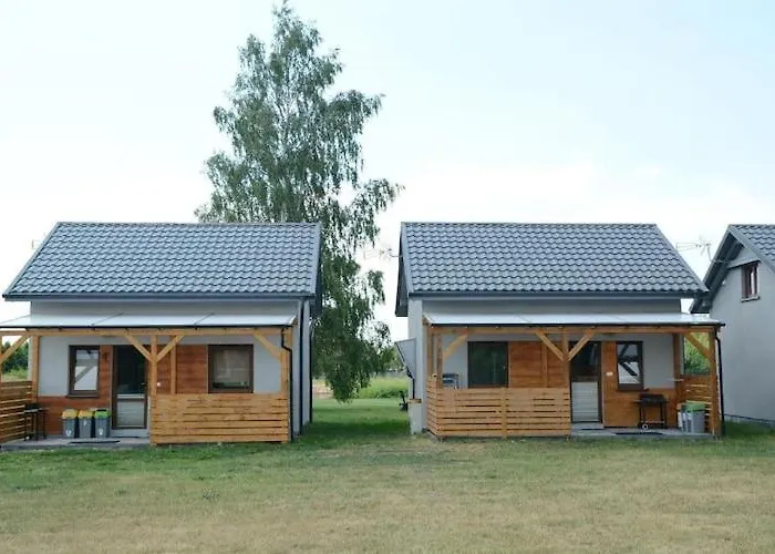 Home, 3 Bedrooms, Fishing Pond, Sauna Сasa de vacaciones *