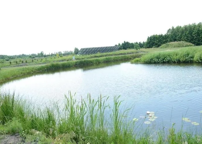 Home, 3 Bedrooms, Fishing Pond, Sauna * Wodnica (Pomerania)